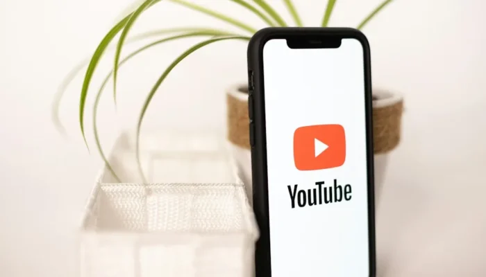 Buy YouTube Comments: Real, Custom Comments for Videos