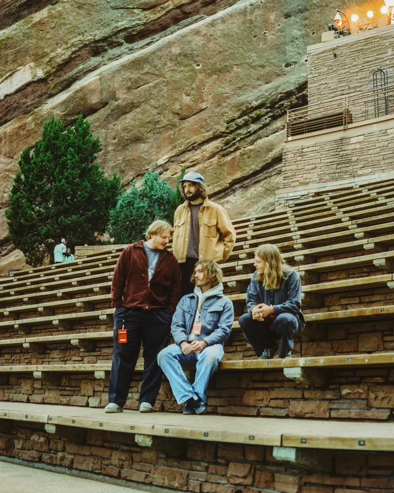 Will Wark (@williamwark): The Tour Photographer Shooting Bands on Film